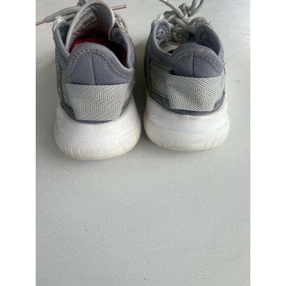 Adidas Women's Size 7 Cloudfoam QT Flex Grey Lace-Up Running Sneakers DA9835 - Picture 6 of 8